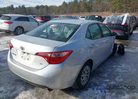 2017 Toyota Corolla Le z USA, uszkodzony, nr VIN 2T1BURHE2HC854877